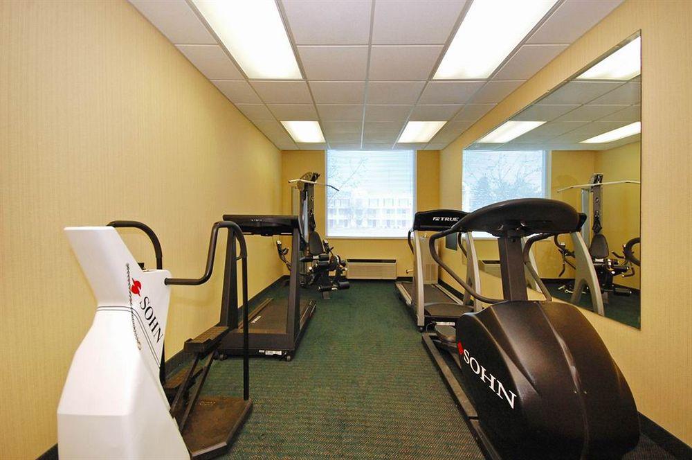 Best Western Airport Inn & Suites Cleveland Brook Park Εξωτερικό φωτογραφία