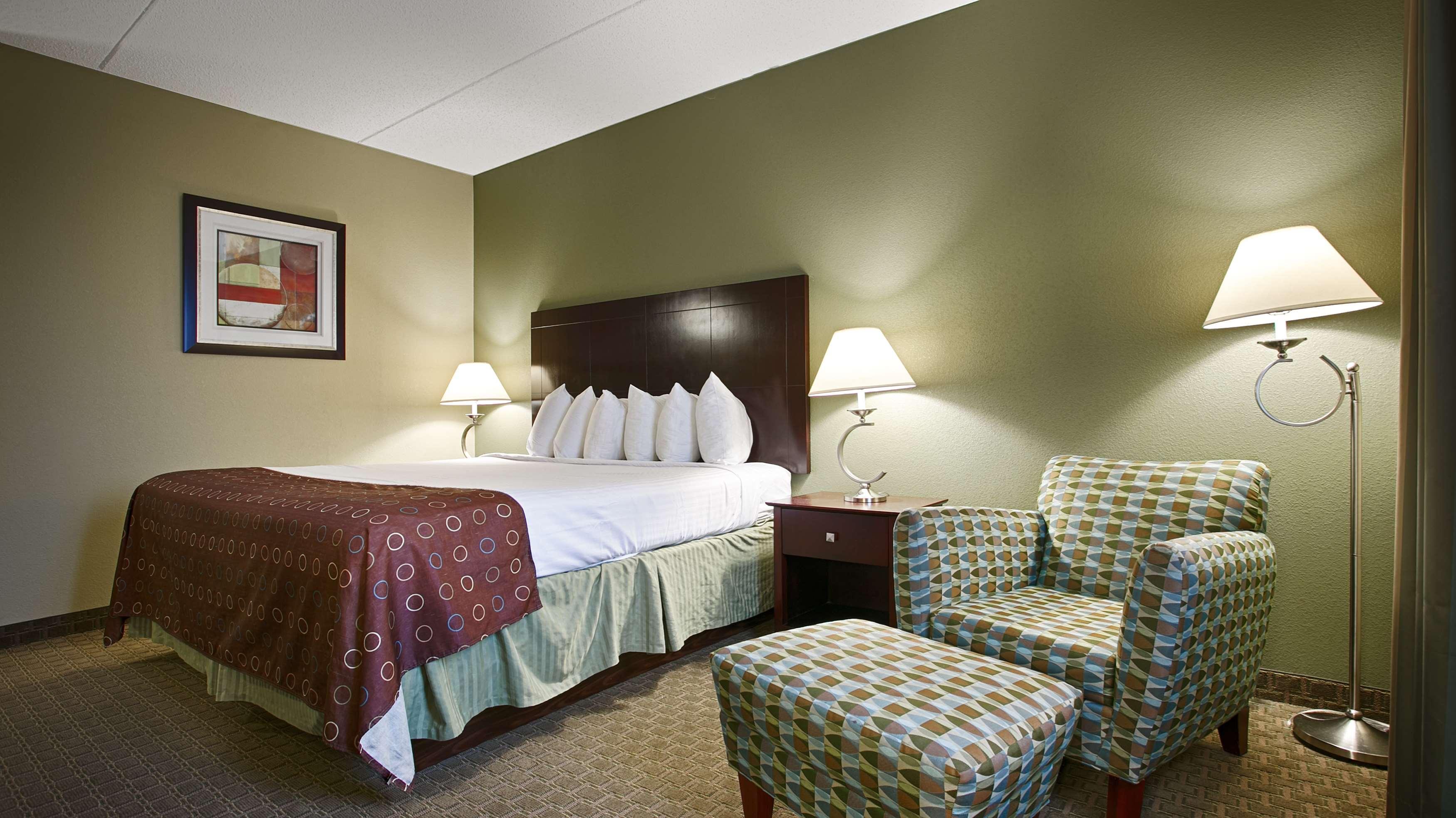 Best Western Airport Inn & Suites Cleveland Brook Park Εξωτερικό φωτογραφία