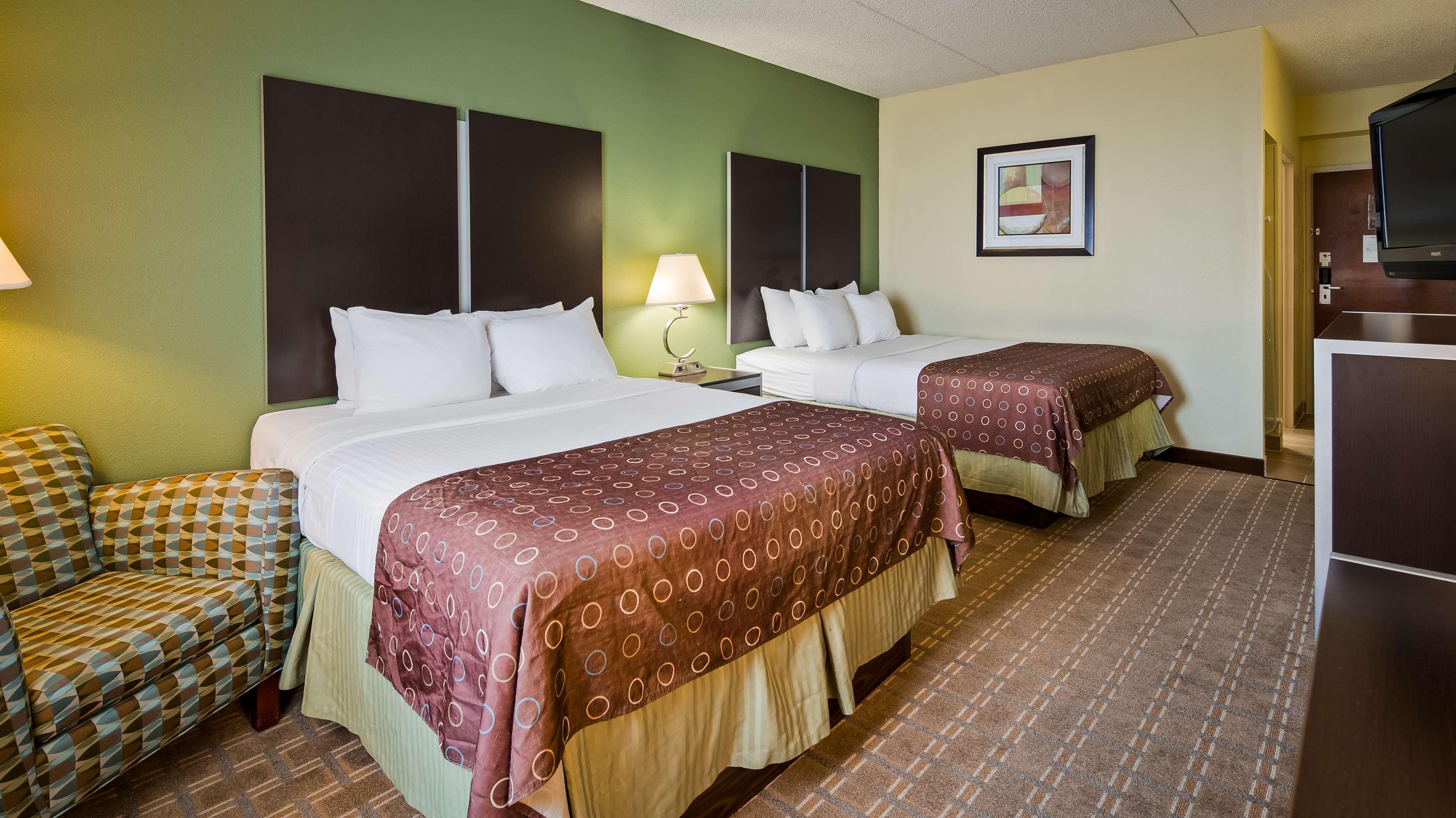 Best Western Airport Inn & Suites Cleveland Brook Park Εξωτερικό φωτογραφία