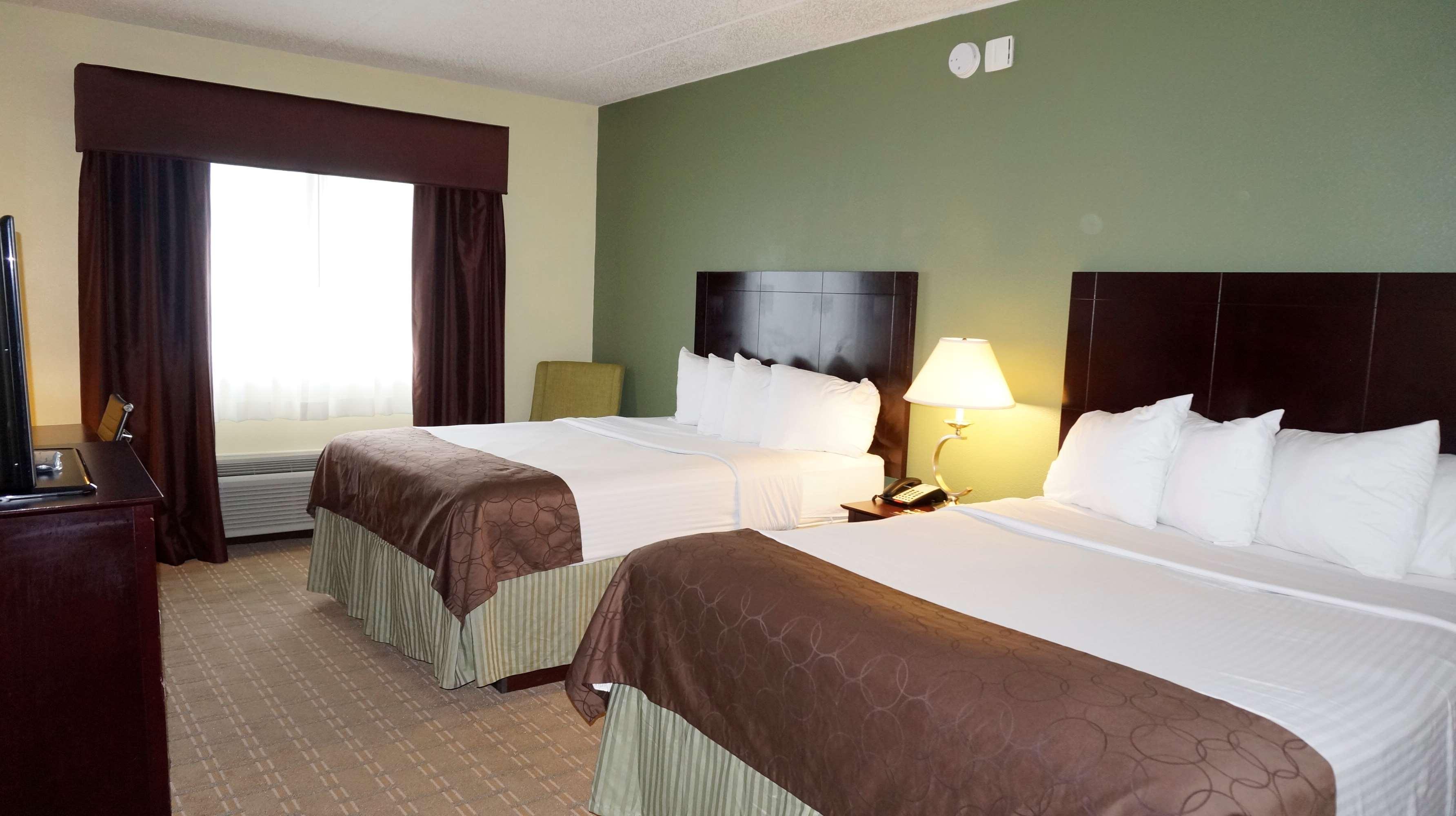Best Western Airport Inn & Suites Cleveland Brook Park Εξωτερικό φωτογραφία