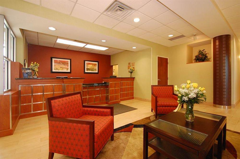 Best Western Airport Inn & Suites Cleveland Brook Park Εσωτερικό φωτογραφία
