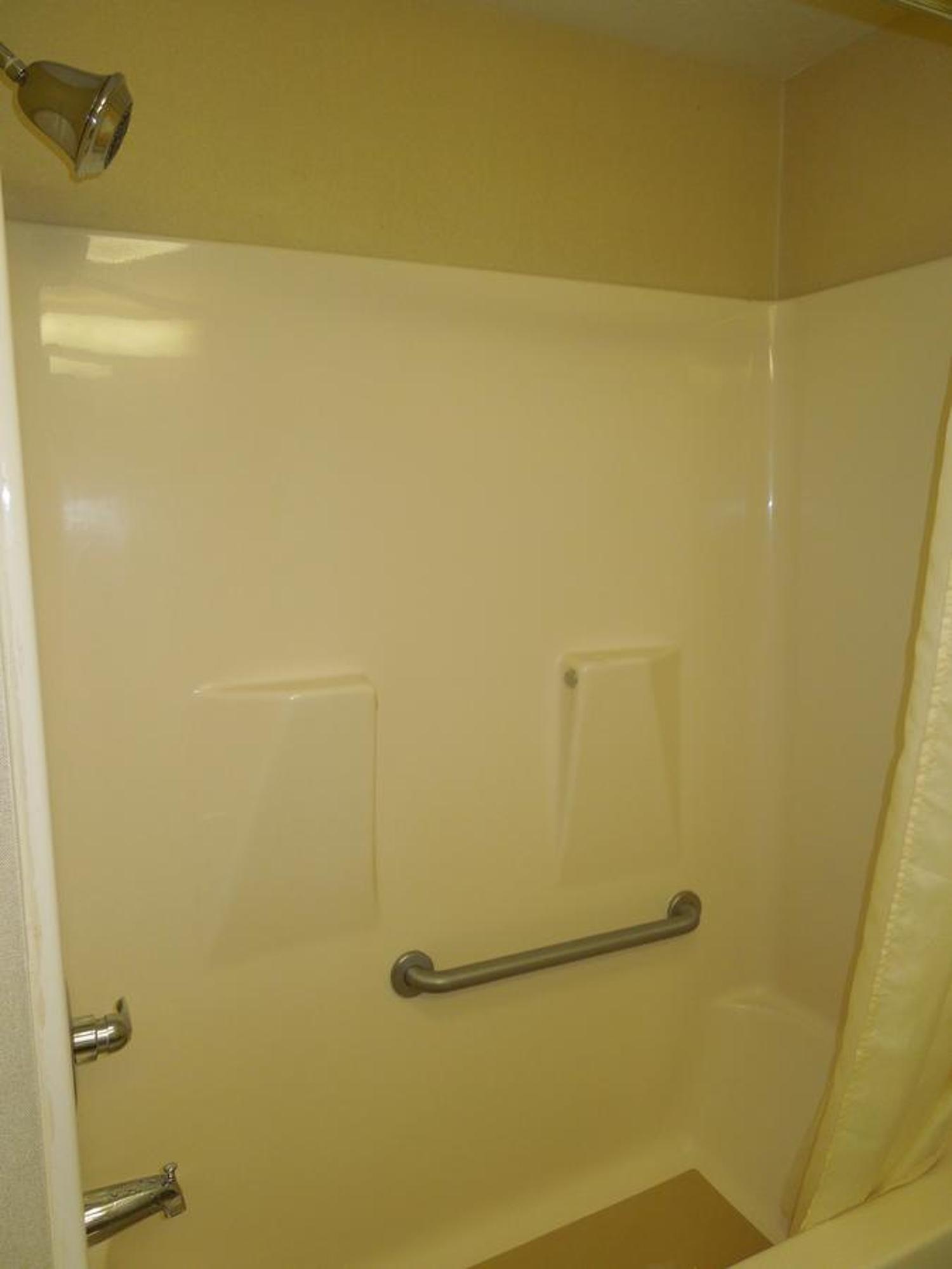 Best Western Airport Inn & Suites Cleveland Brook Park Δωμάτιο φωτογραφία