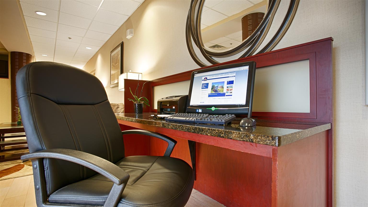 Best Western Airport Inn & Suites Cleveland Brook Park Εξωτερικό φωτογραφία