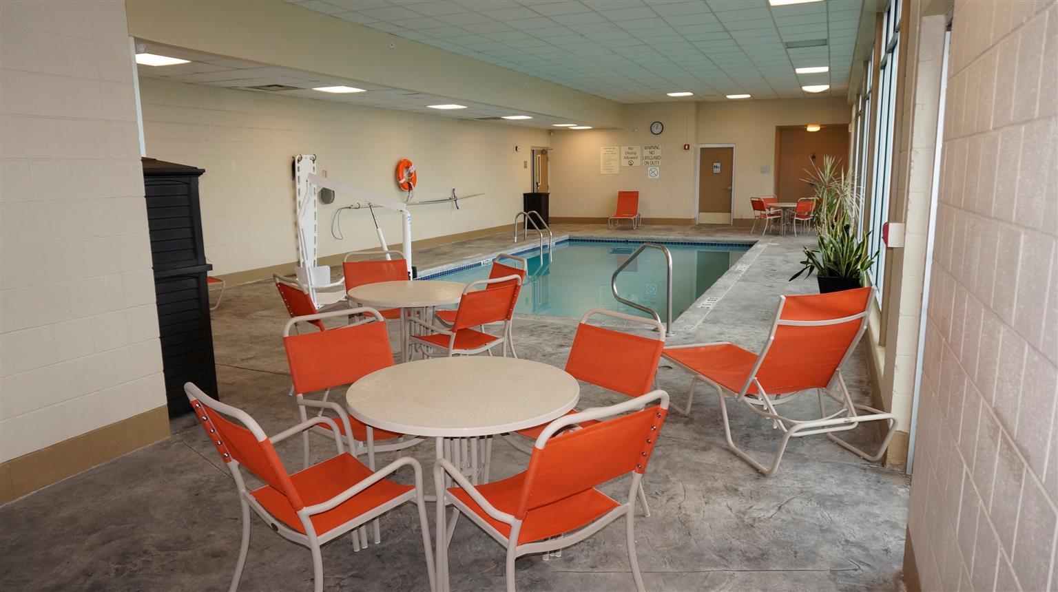 Best Western Airport Inn & Suites Cleveland Brook Park Εξωτερικό φωτογραφία