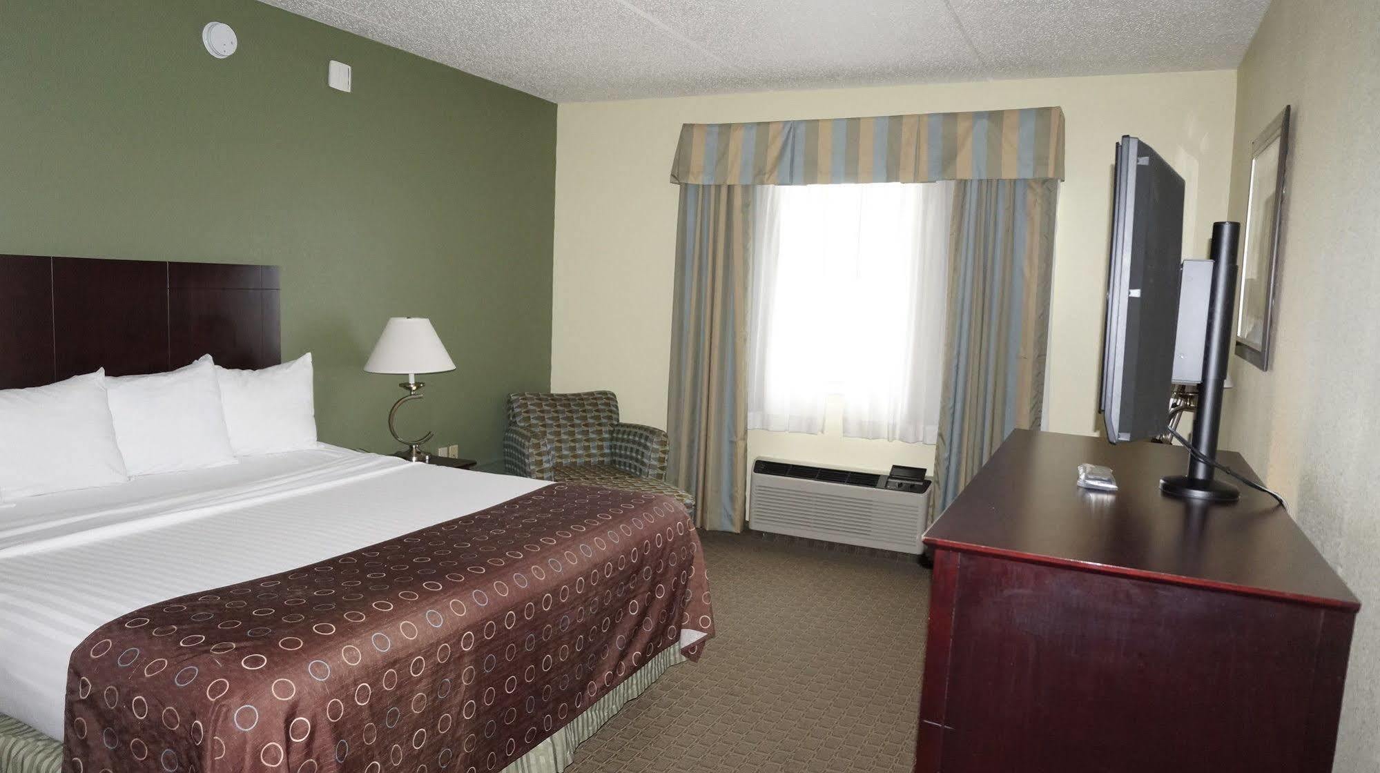 Best Western Airport Inn & Suites Cleveland Brook Park Εξωτερικό φωτογραφία