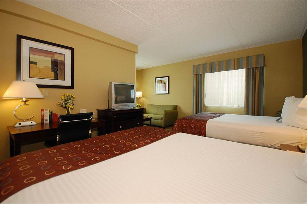 Best Western Airport Inn & Suites Cleveland Brook Park Δωμάτιο φωτογραφία